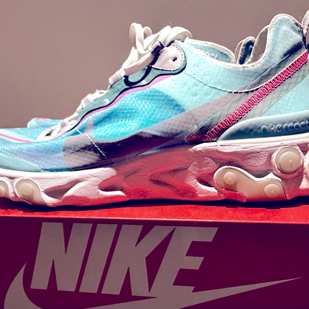 Nike React Element 87 AQ1090-400 Mens Sneakers 10 US Shoes Royal Tint - NWT. - Picture 3 of 14